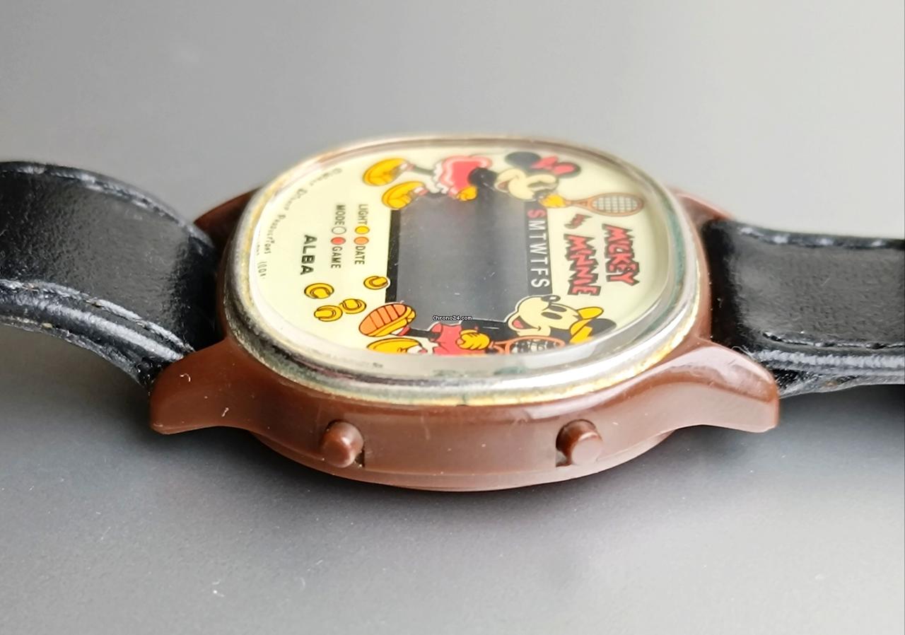 Seiko Alba Mickey Minnie Mouse Y757-5000 Nov 1981 Digital Melody Alarm JAPAN