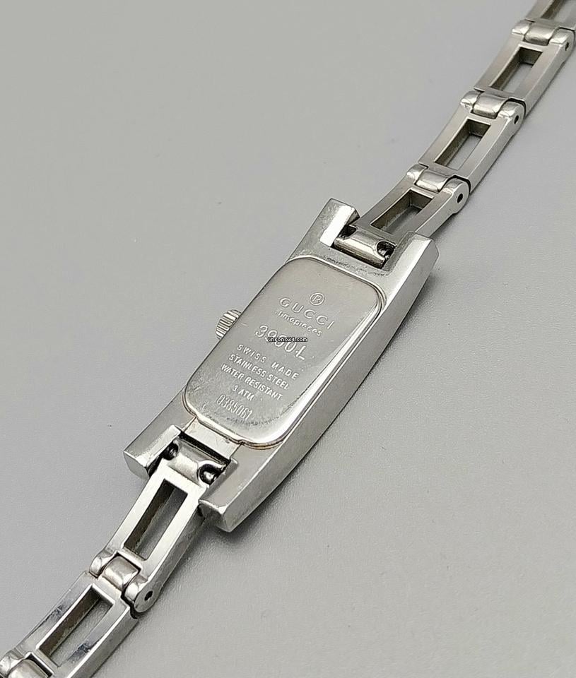 Gucci 3900L Bracelet Tank Swiss Made Watch