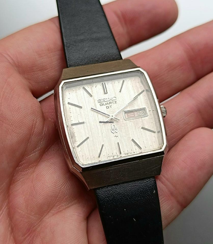 Seiko Quartz QT Day Date Kanji 0843-5010 Japan Men's Watch